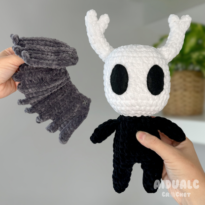 Hollow Knight Amigurumi