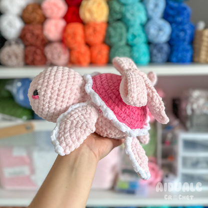 Tortuga Marina amb Llaç Rosa Amigurumi